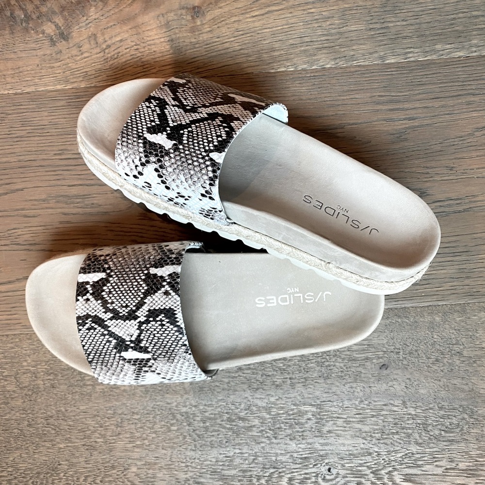 New Jslides animal print slides size 7